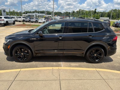 2024 Volkswagen Tiguan SE R-Line Black