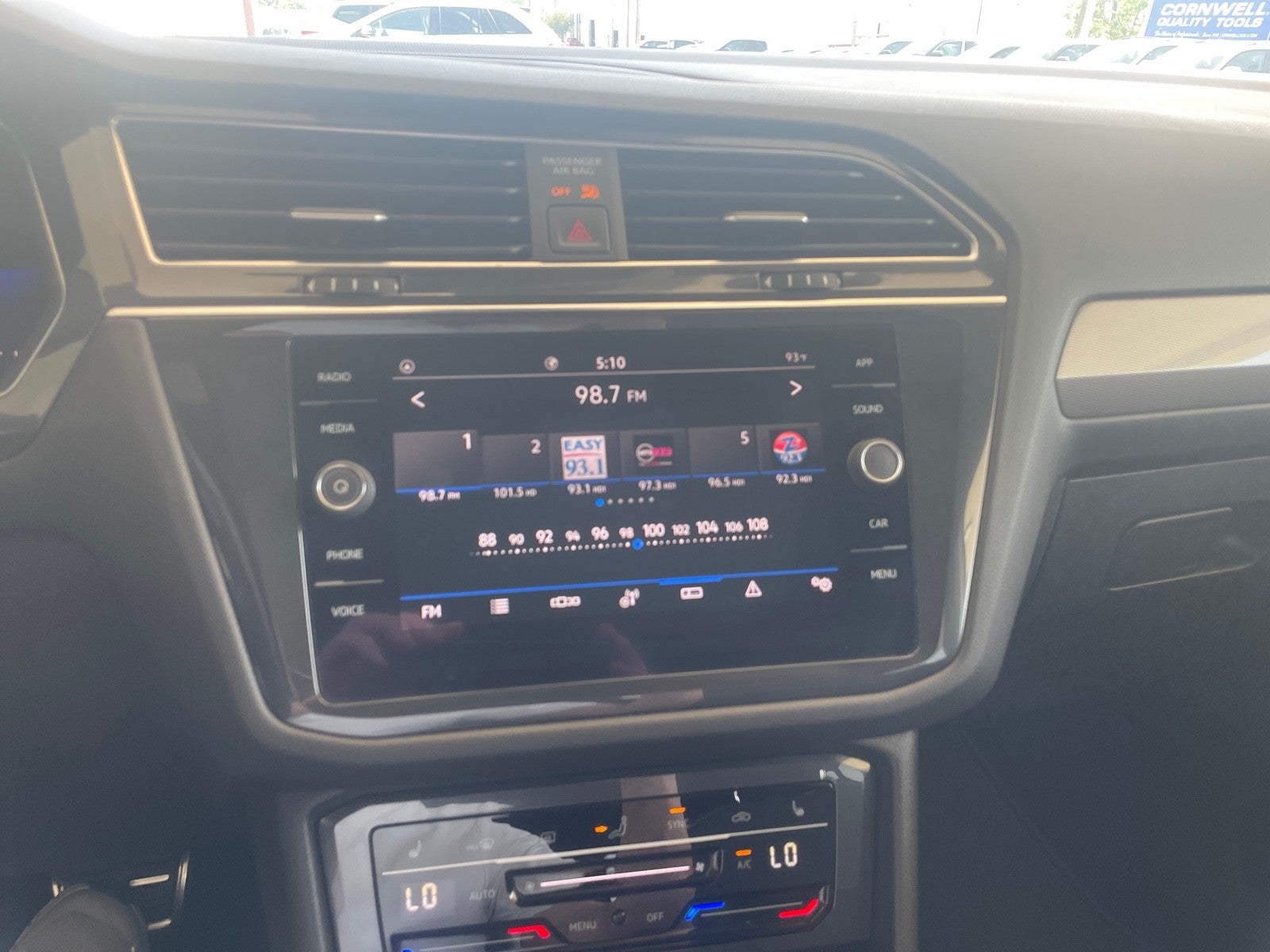 2022 Volkswagen Tiguan SE R-Line Black