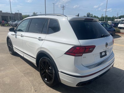 2022 Volkswagen Tiguan SE R-Line Black