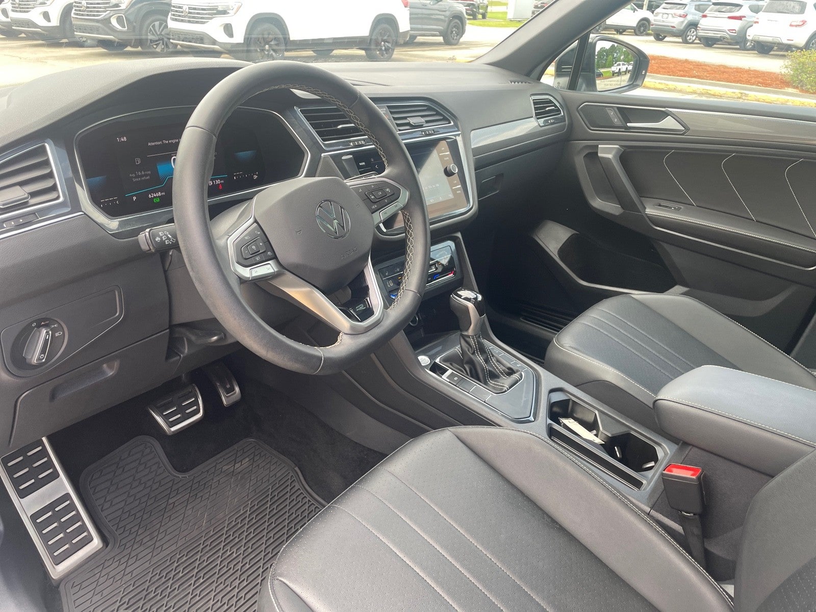 2023 Volkswagen Tiguan SE R-Line Black