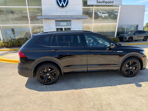 2024 Volkswagen Tiguan SE R-Line Black