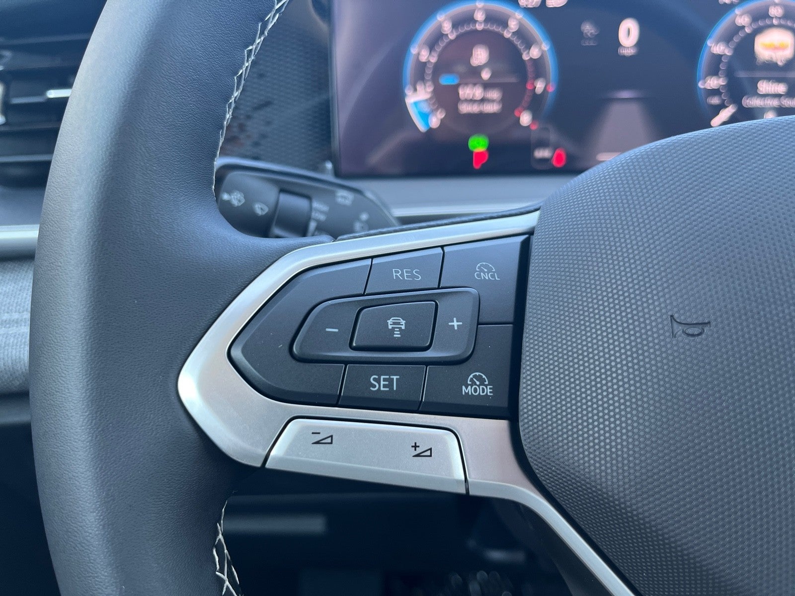 2025 Volkswagen Tiguan S