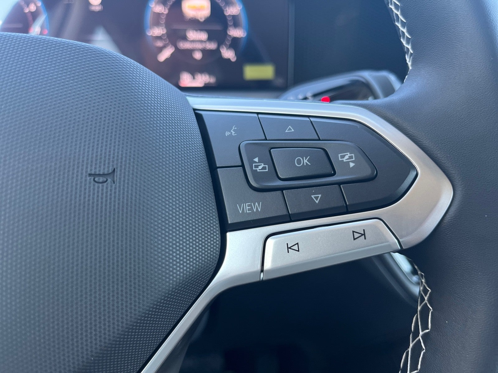 2025 Volkswagen Tiguan S