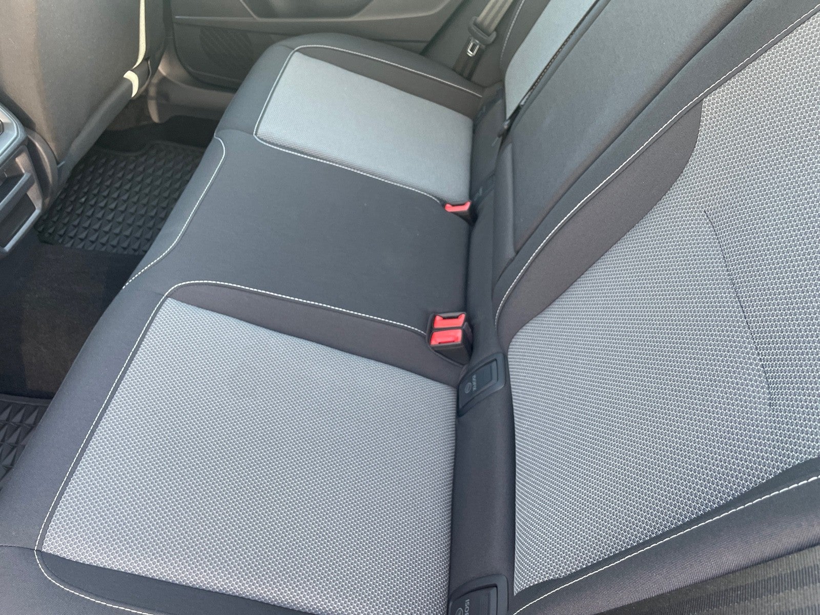 2022 Volkswagen Taos S