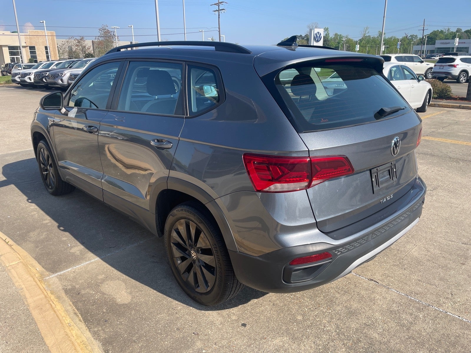 2022 Volkswagen Taos S