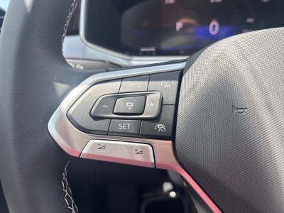 2026 Volkswagen Taos SE