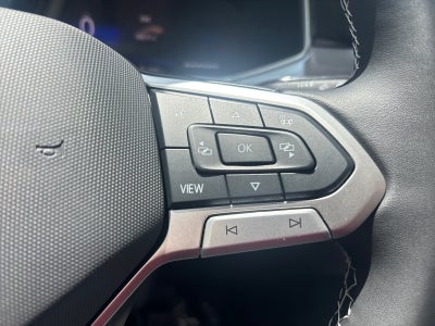 2026 Volkswagen Taos SE