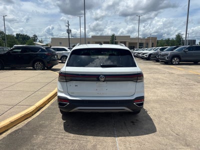2026 Volkswagen Taos SE