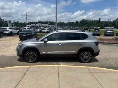 2026 Volkswagen Taos SE