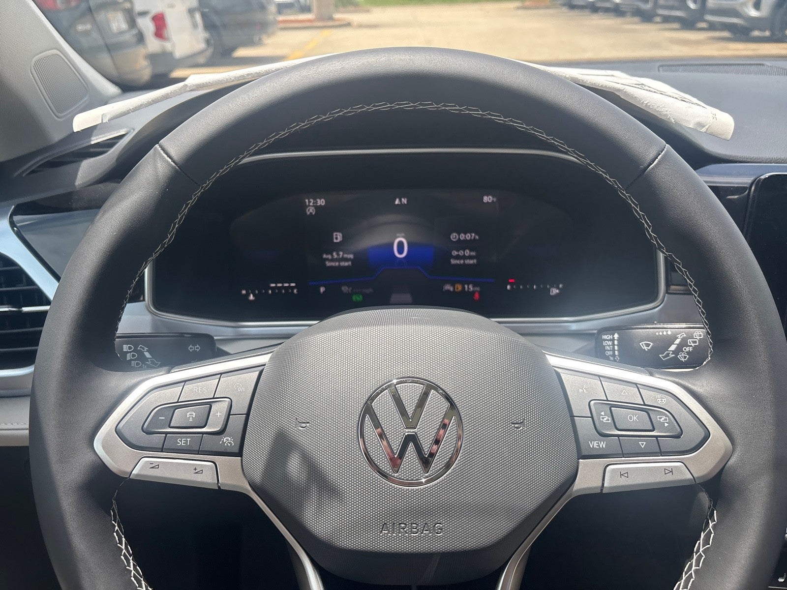 2026 Volkswagen Taos SE