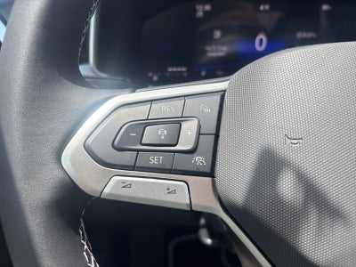 2026 Volkswagen Taos SE