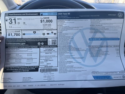 2025 Volkswagen Taos SE