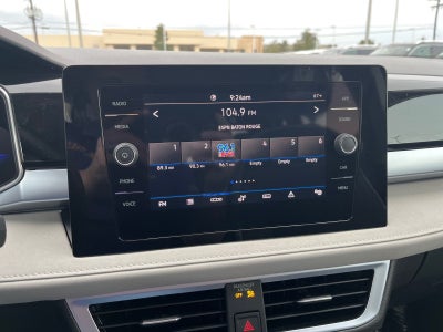 2025 Volkswagen Taos SE