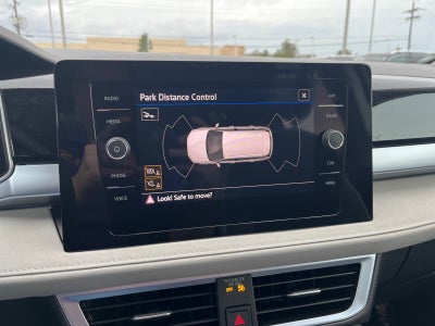 2025 Volkswagen Taos SE