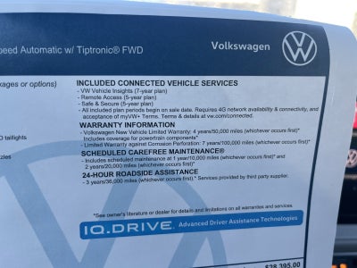 2025 Volkswagen Taos SE