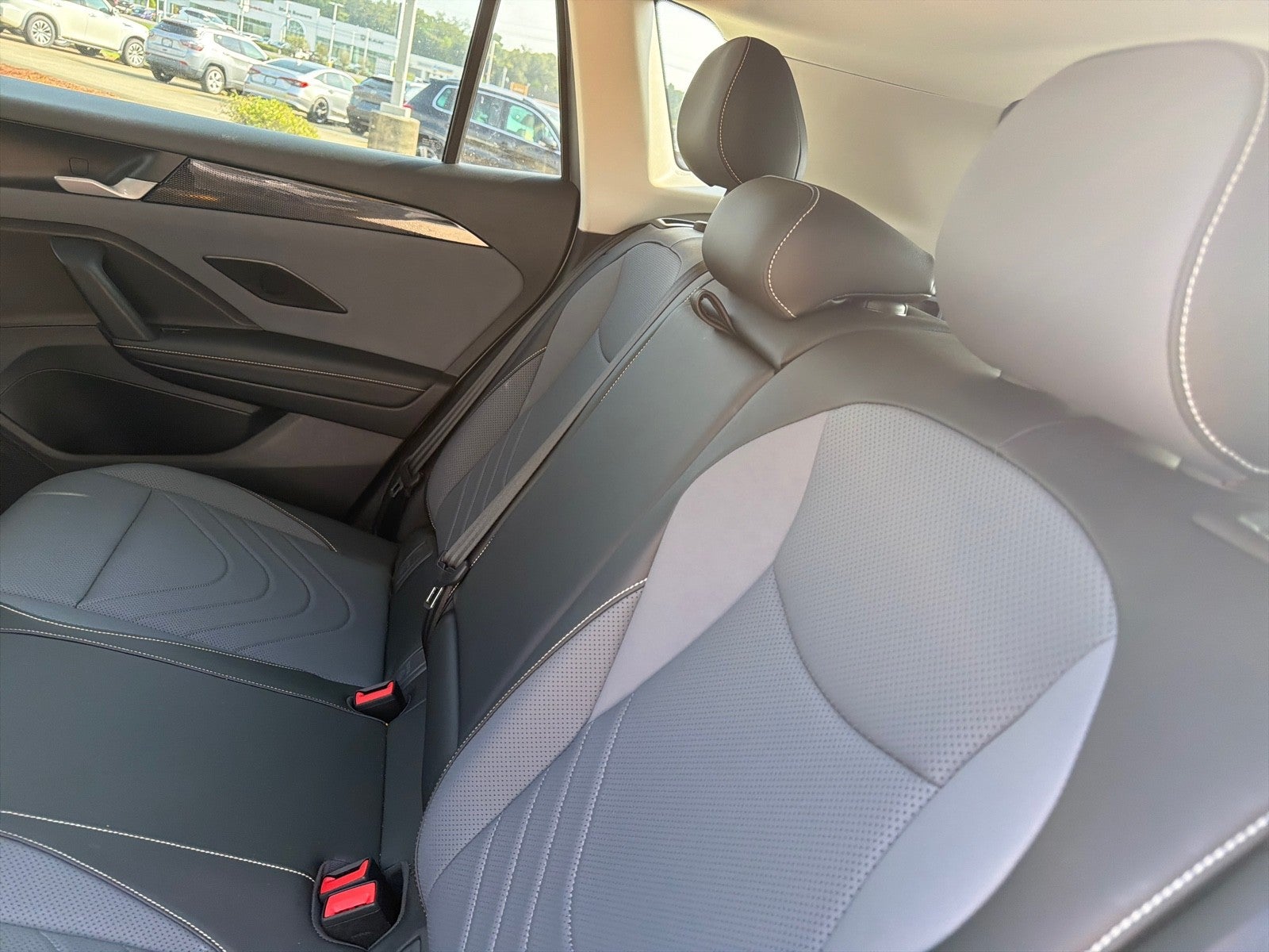 2025 Volkswagen Tiguan SE