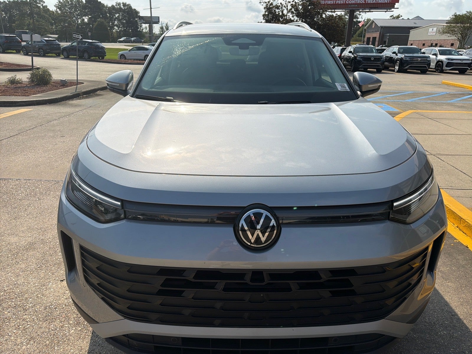 2025 Volkswagen Tiguan SE