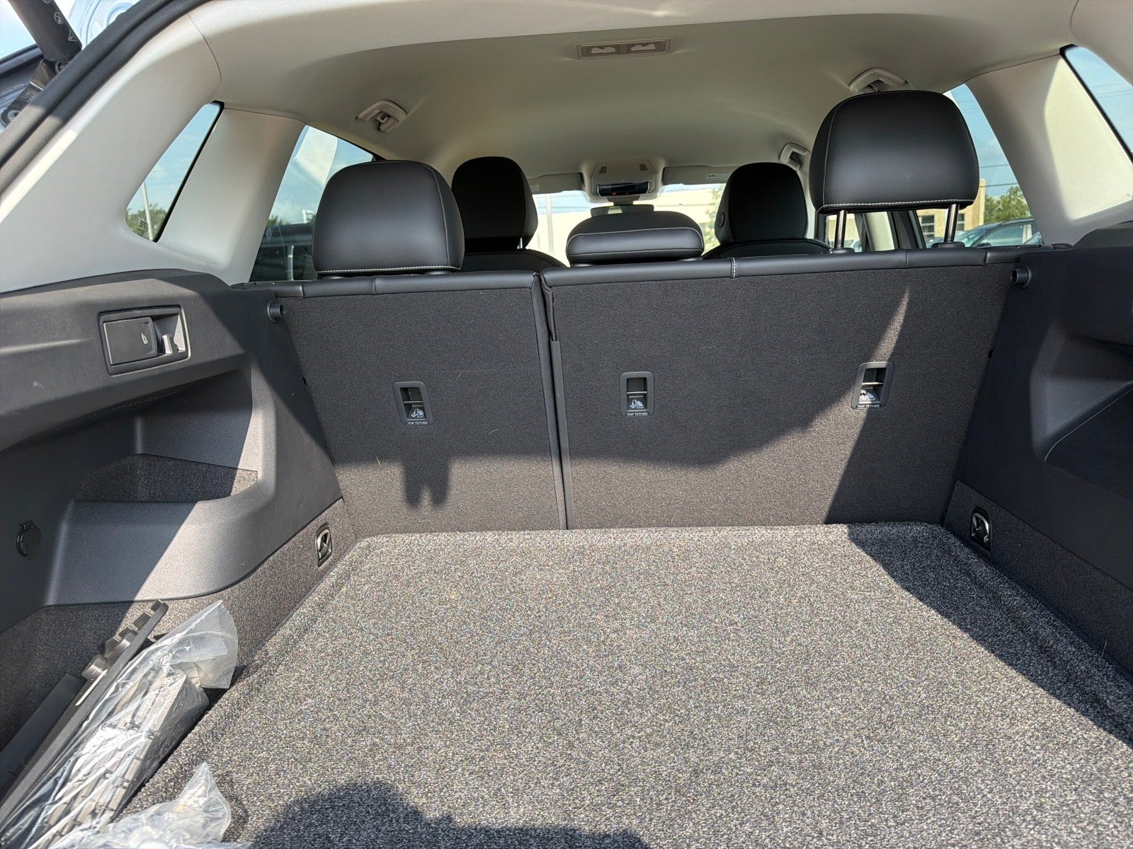 2025 Volkswagen Tiguan SE