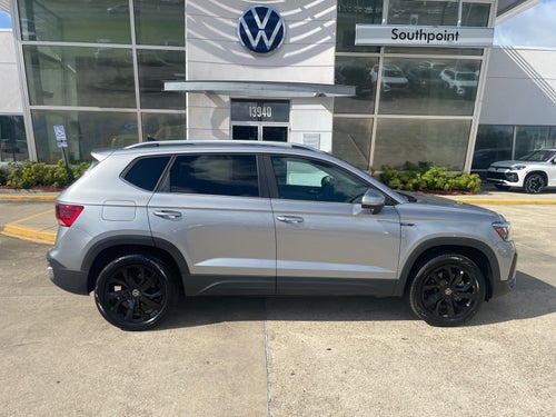 2024 Volkswagen Taos SE