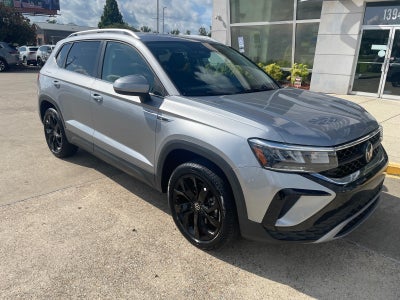 2024 Volkswagen Taos SE