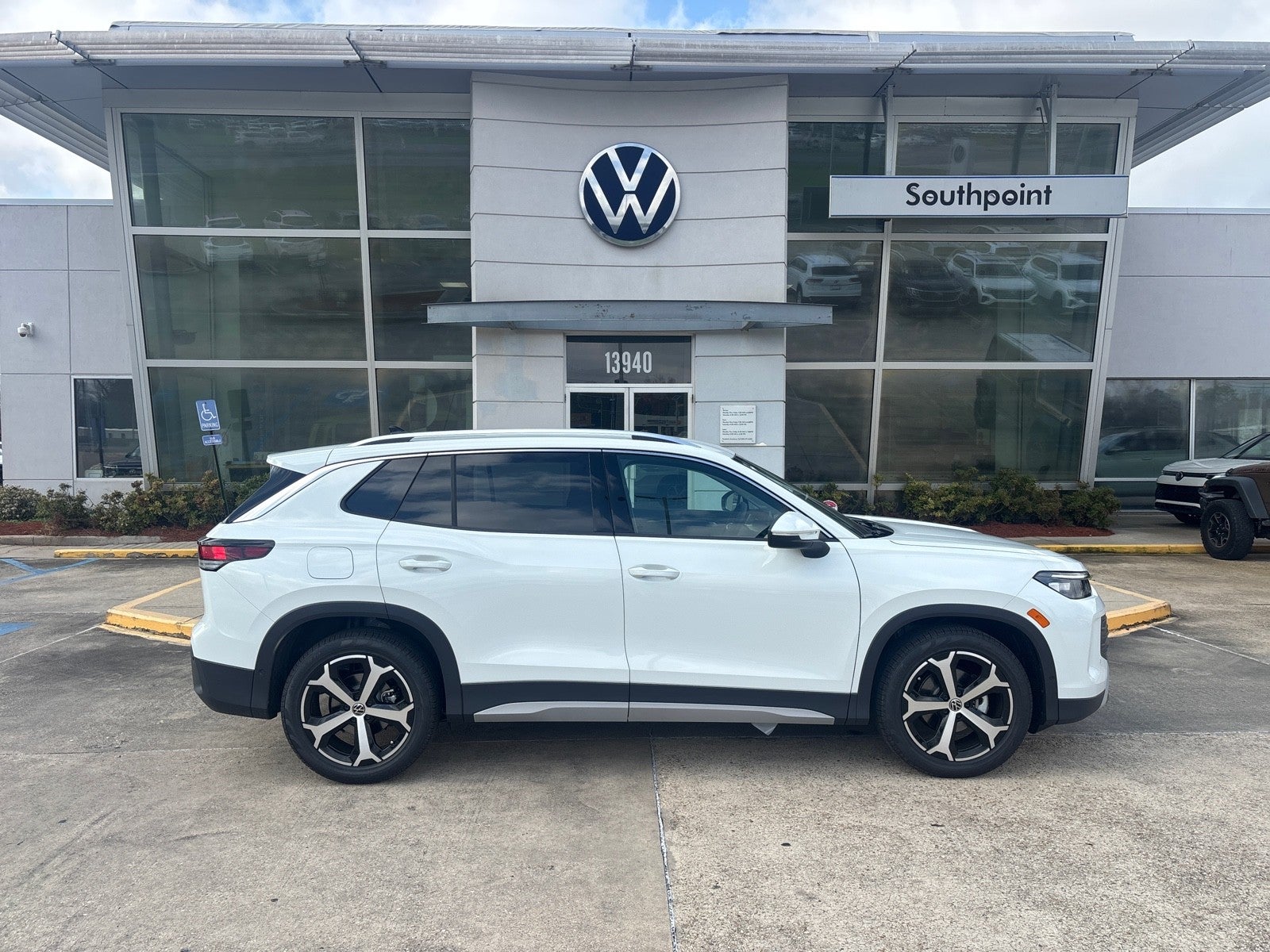 2026 Volkswagen Tiguan SE