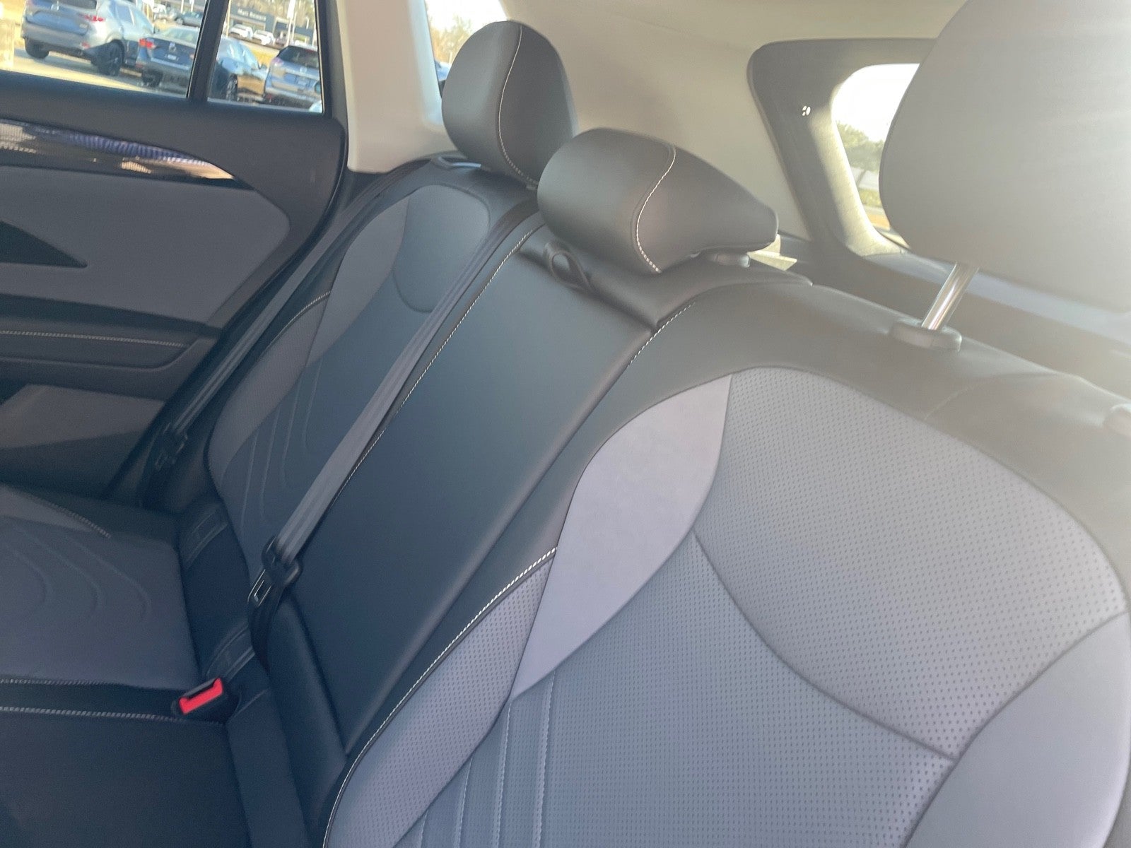 2025 Volkswagen Tiguan SE