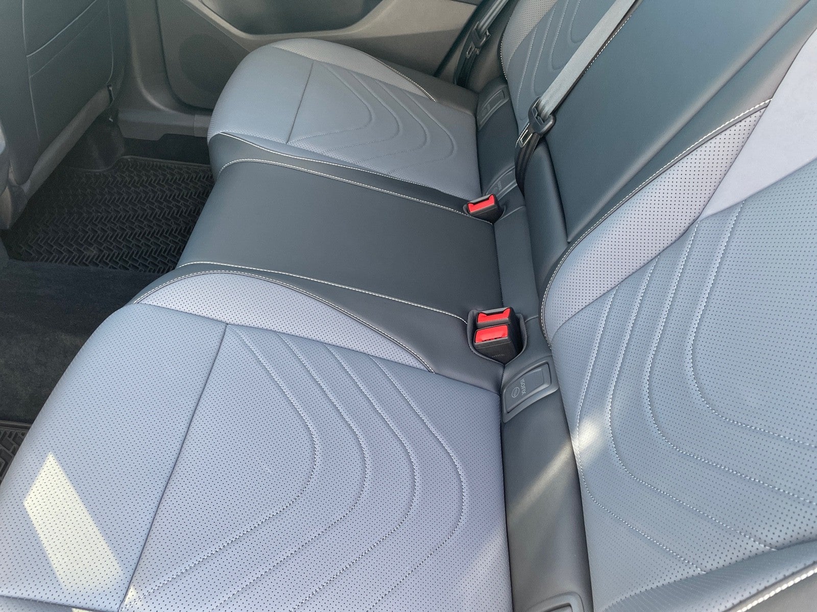 2025 Volkswagen Tiguan SE