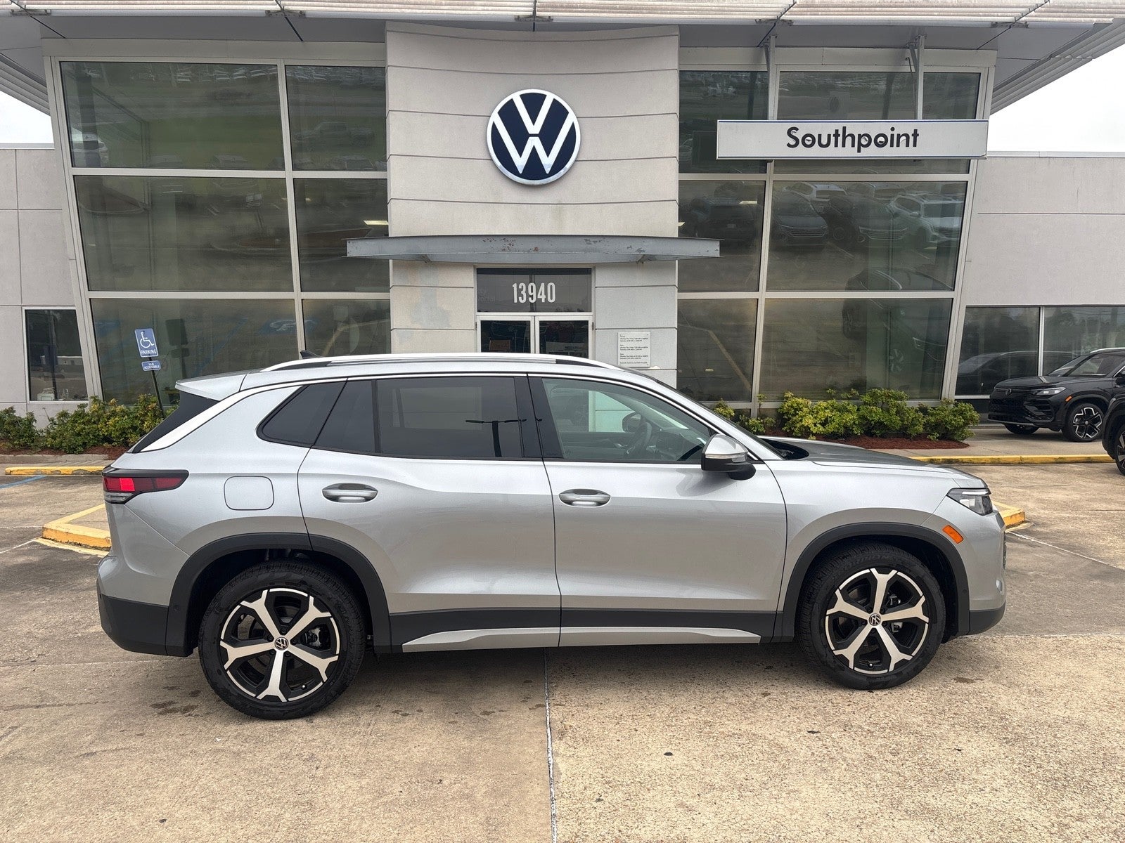 2026 Volkswagen Tiguan SE