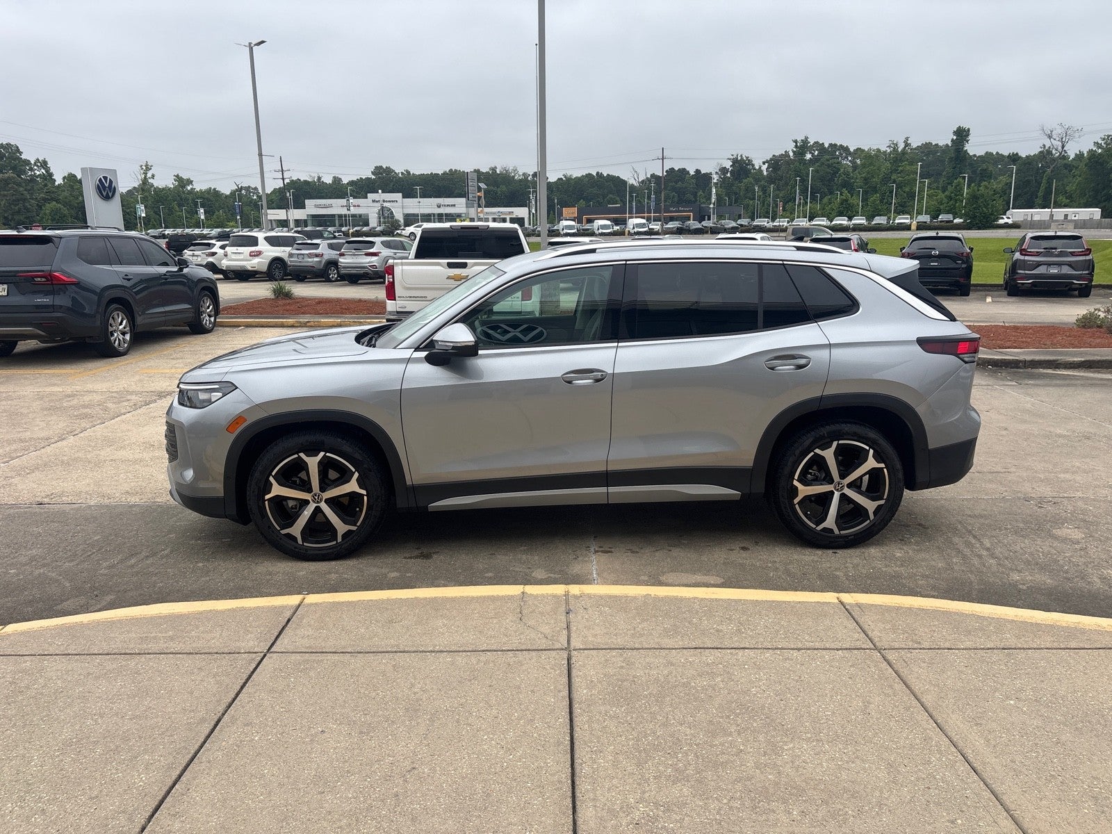 2026 Volkswagen Tiguan SE