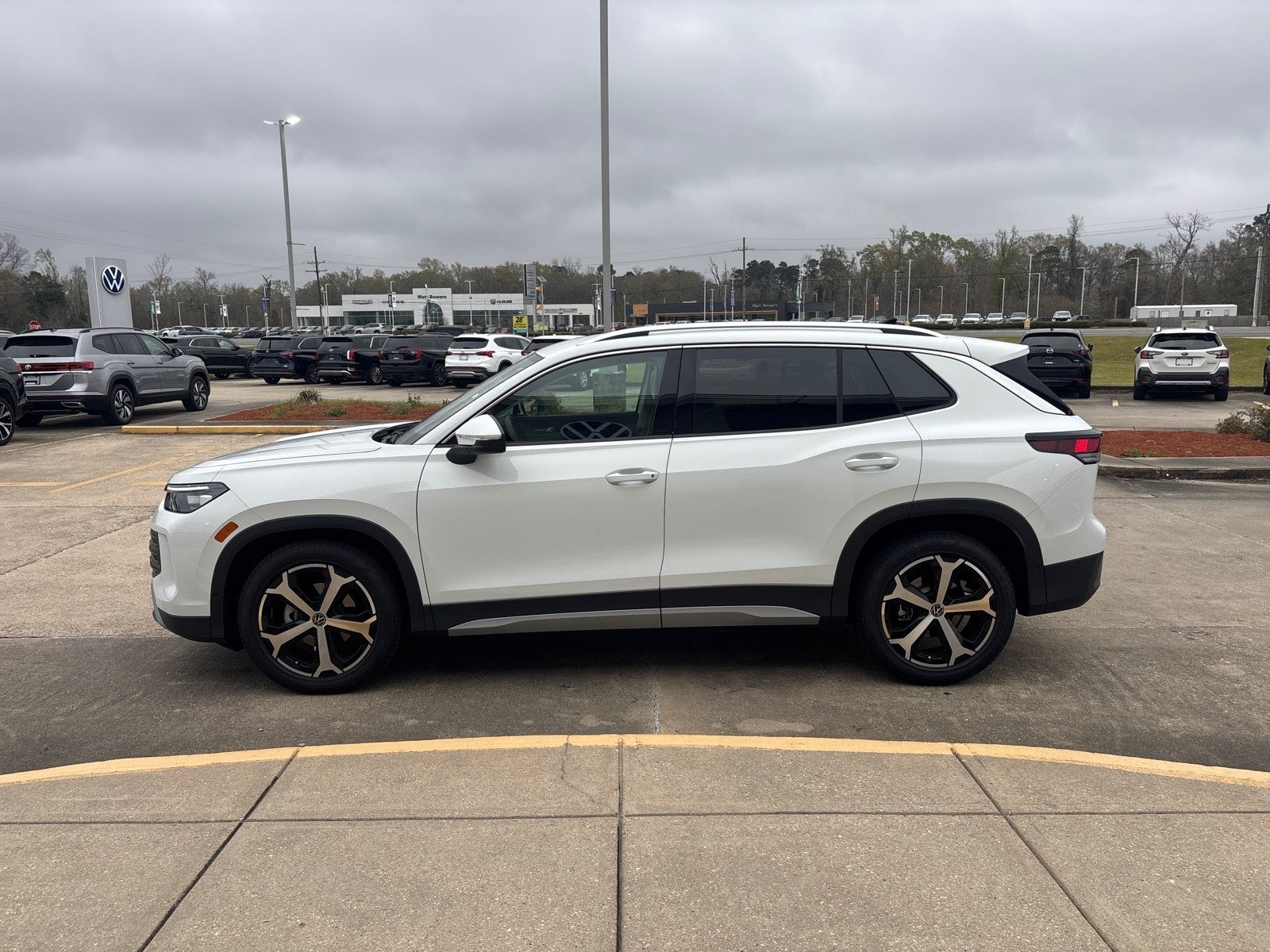 2026 Volkswagen Tiguan SE