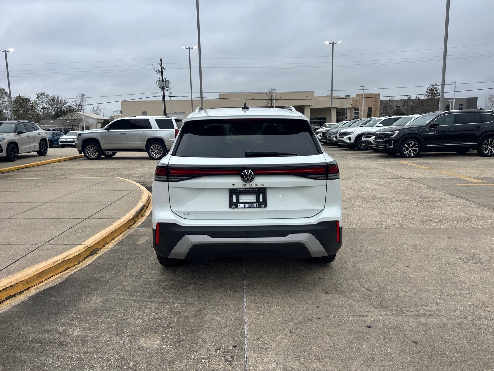 2026 Volkswagen Tiguan SE