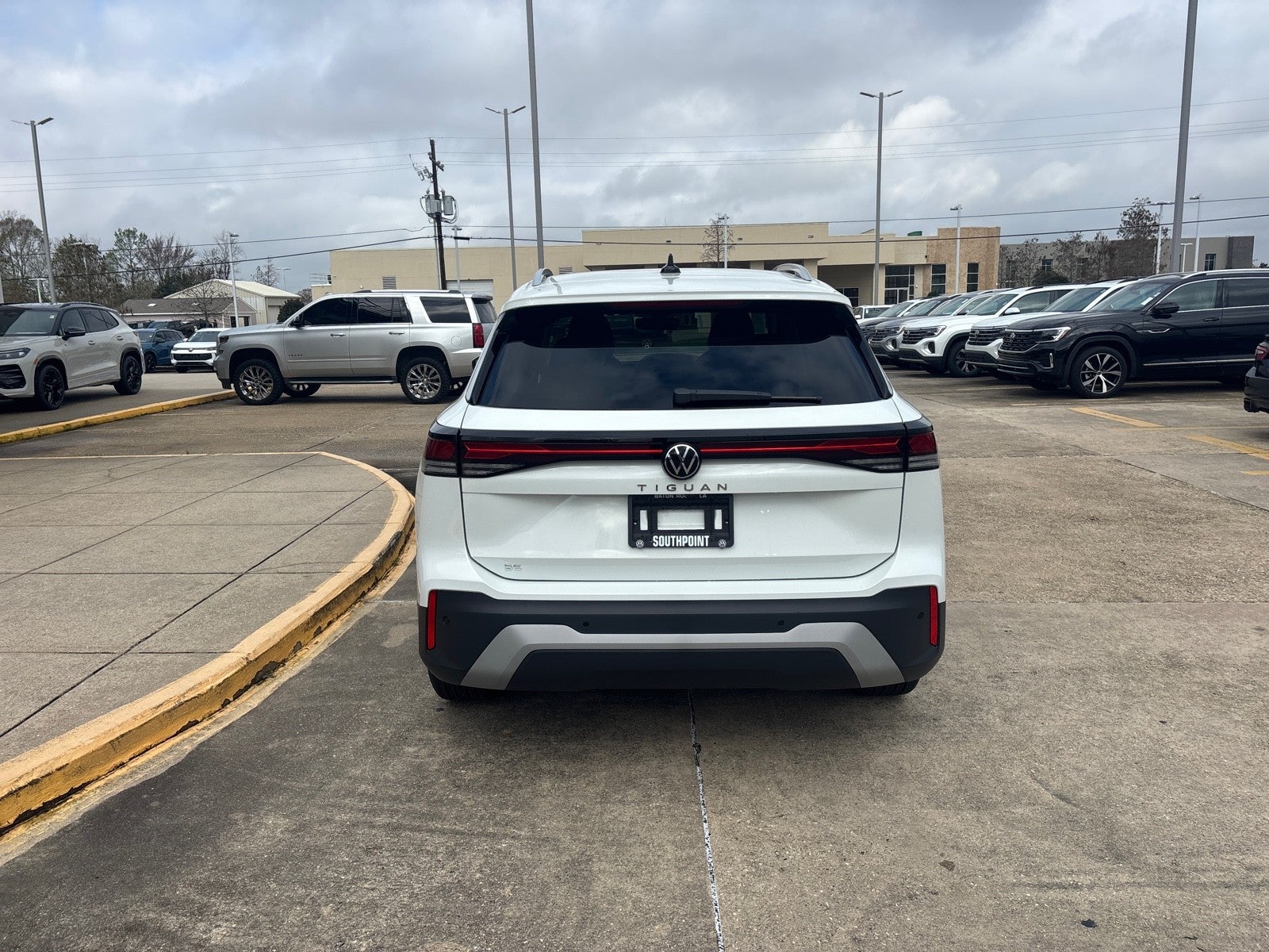 2026 Volkswagen Tiguan SE