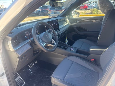 2026 Volkswagen Tiguan SE R-Line Black