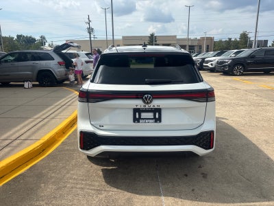 2026 Volkswagen Tiguan SE R-Line Black
