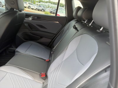 2025 Volkswagen Tiguan SE R-Line Black