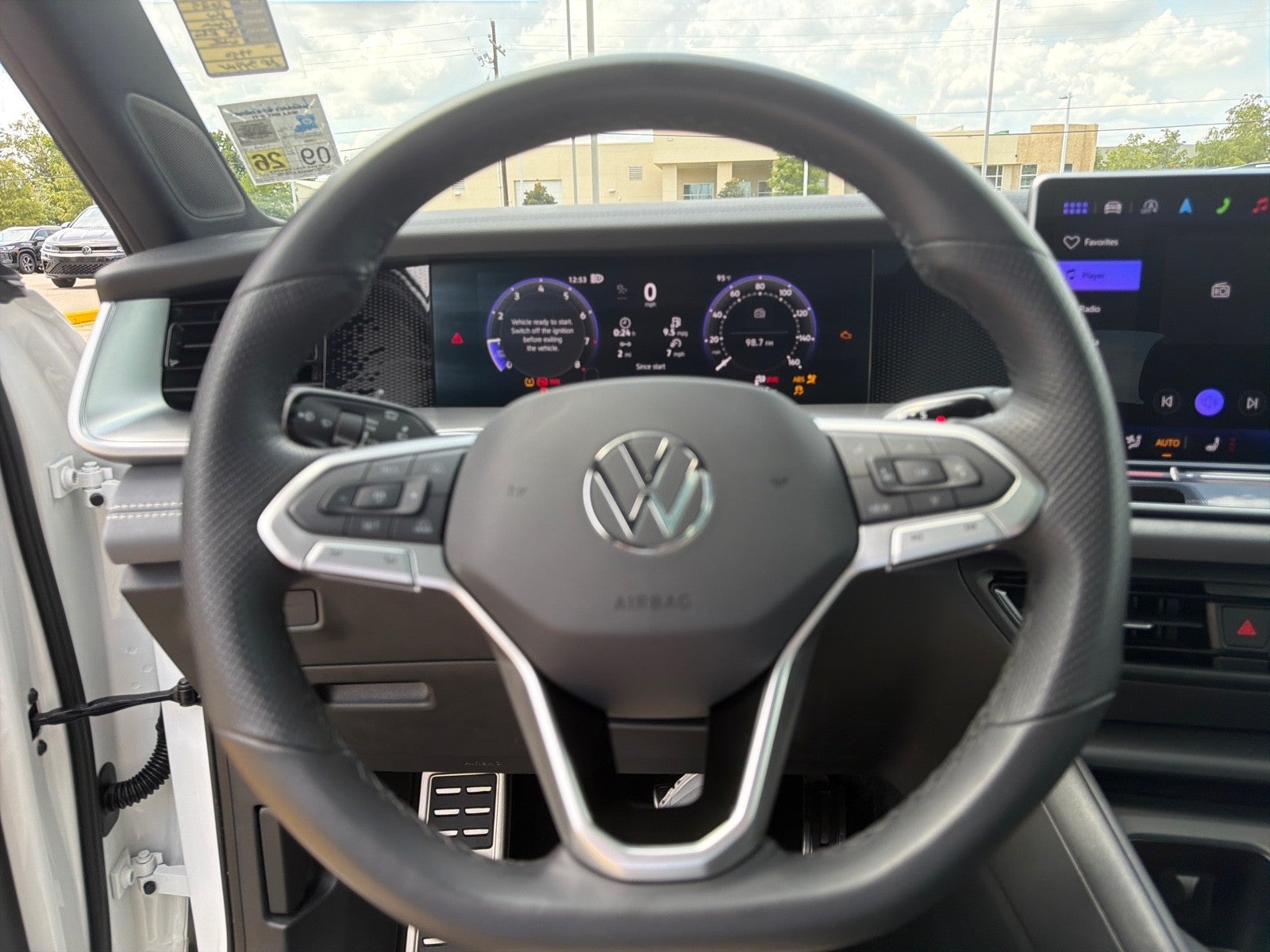 2025 Volkswagen Tiguan SE R-Line Black