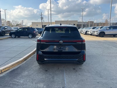 2026 Volkswagen Tiguan SE R-Line Black