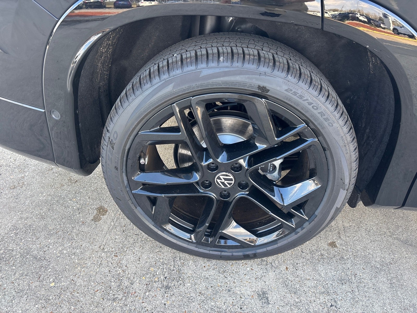 2026 Volkswagen Tiguan SE R-Line Black