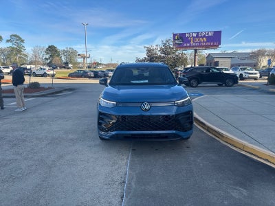 2026 Volkswagen Tiguan SE R-Line Black