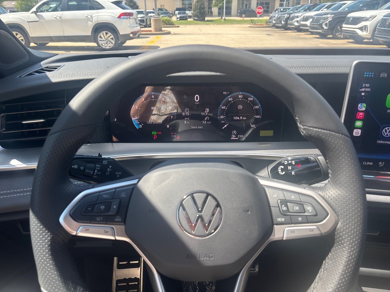 2026 Volkswagen Tiguan SE R-Line Black