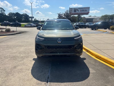 2026 Volkswagen Tiguan SE R-Line Black
