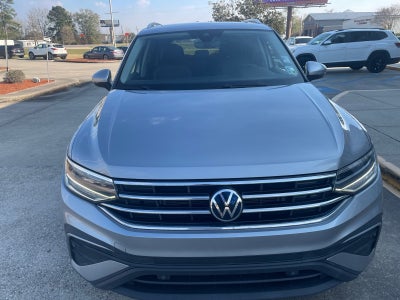 2023 Volkswagen Tiguan SE