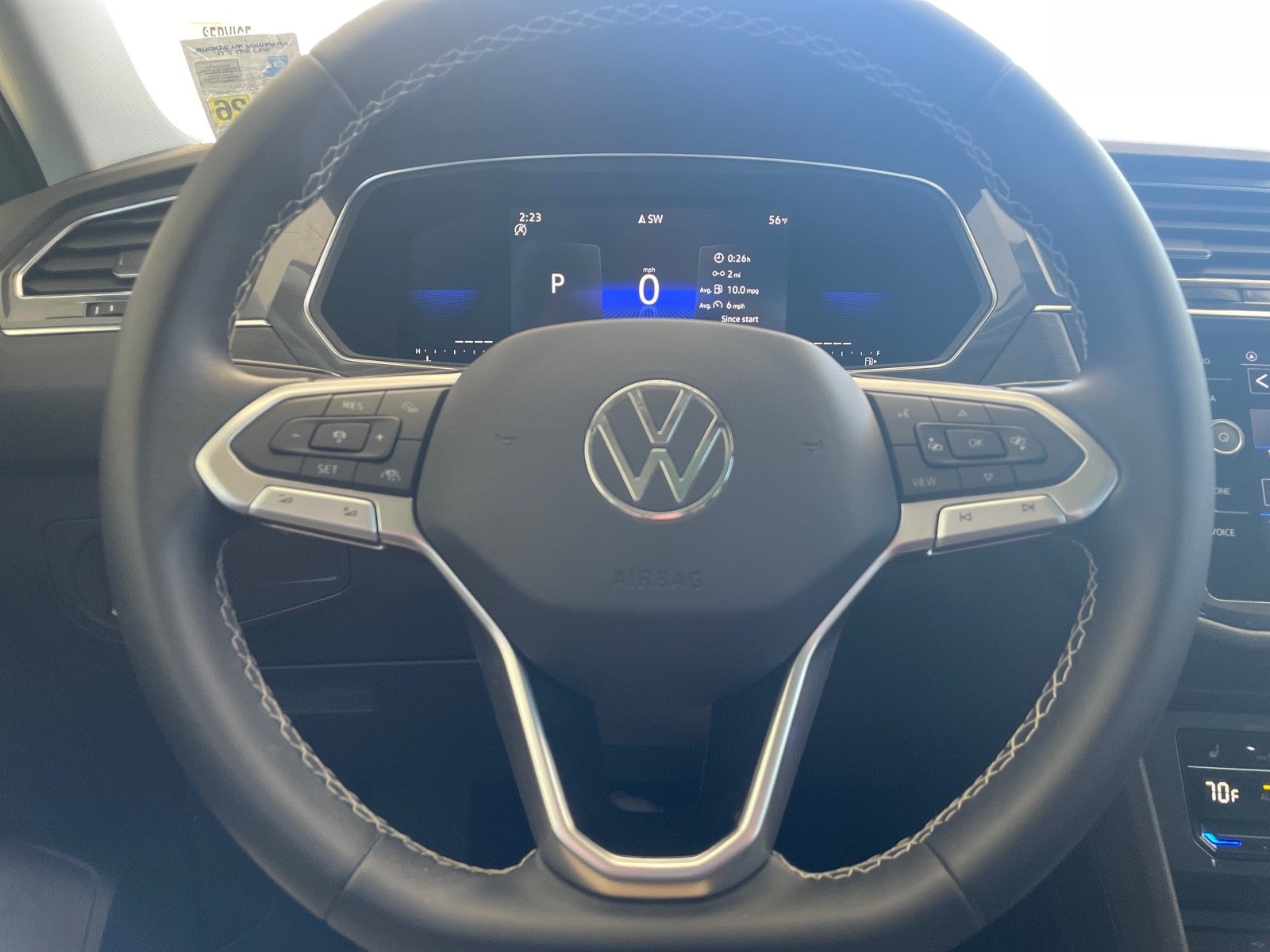 2023 Volkswagen Tiguan SE