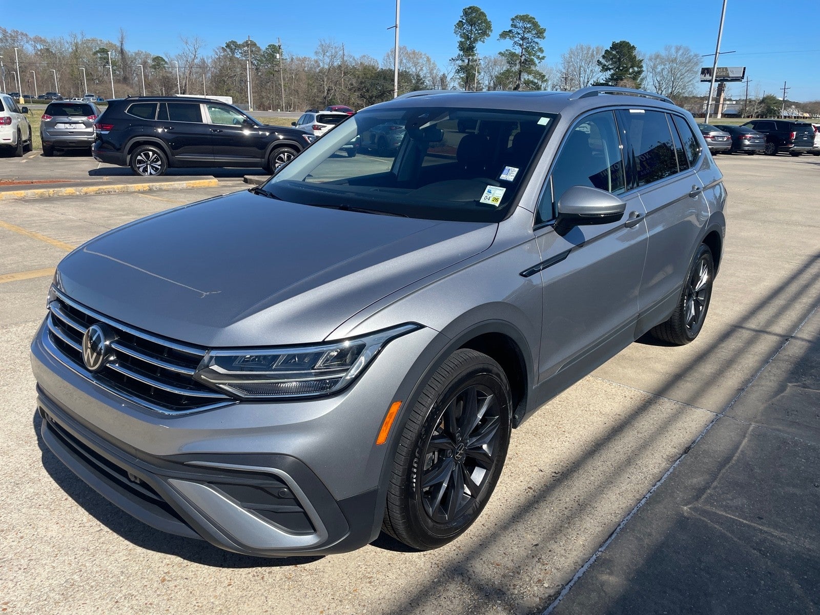 2023 Volkswagen Tiguan SE