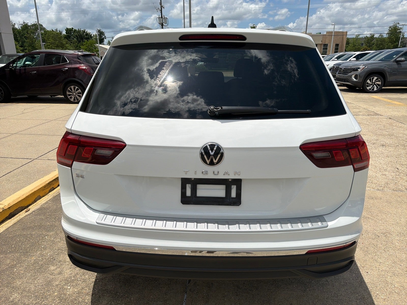 2024 Volkswagen Tiguan SE