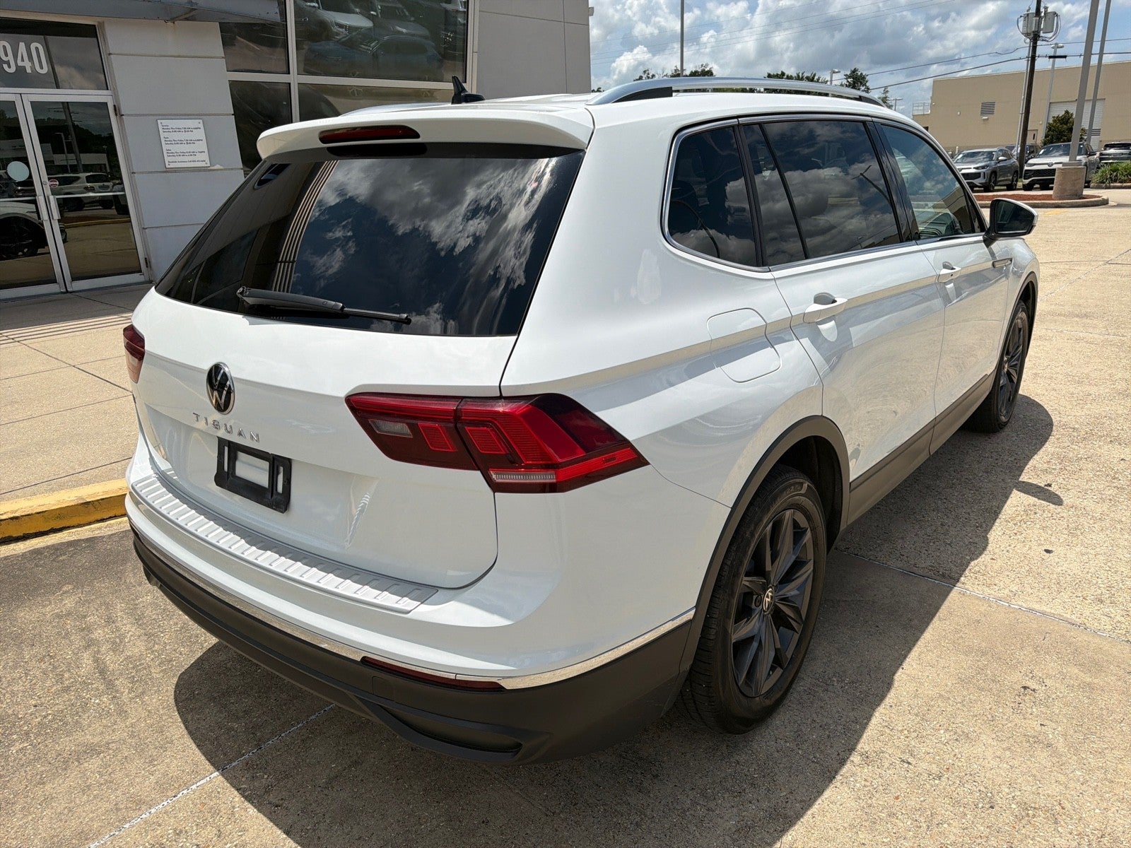 2024 Volkswagen Tiguan SE