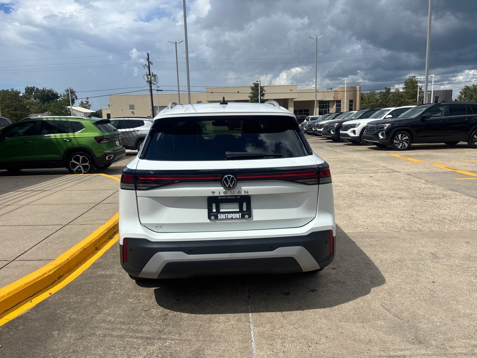 2026 Volkswagen Tiguan SE