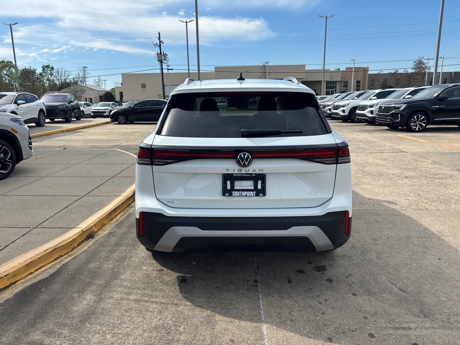 2026 Volkswagen Tiguan SE