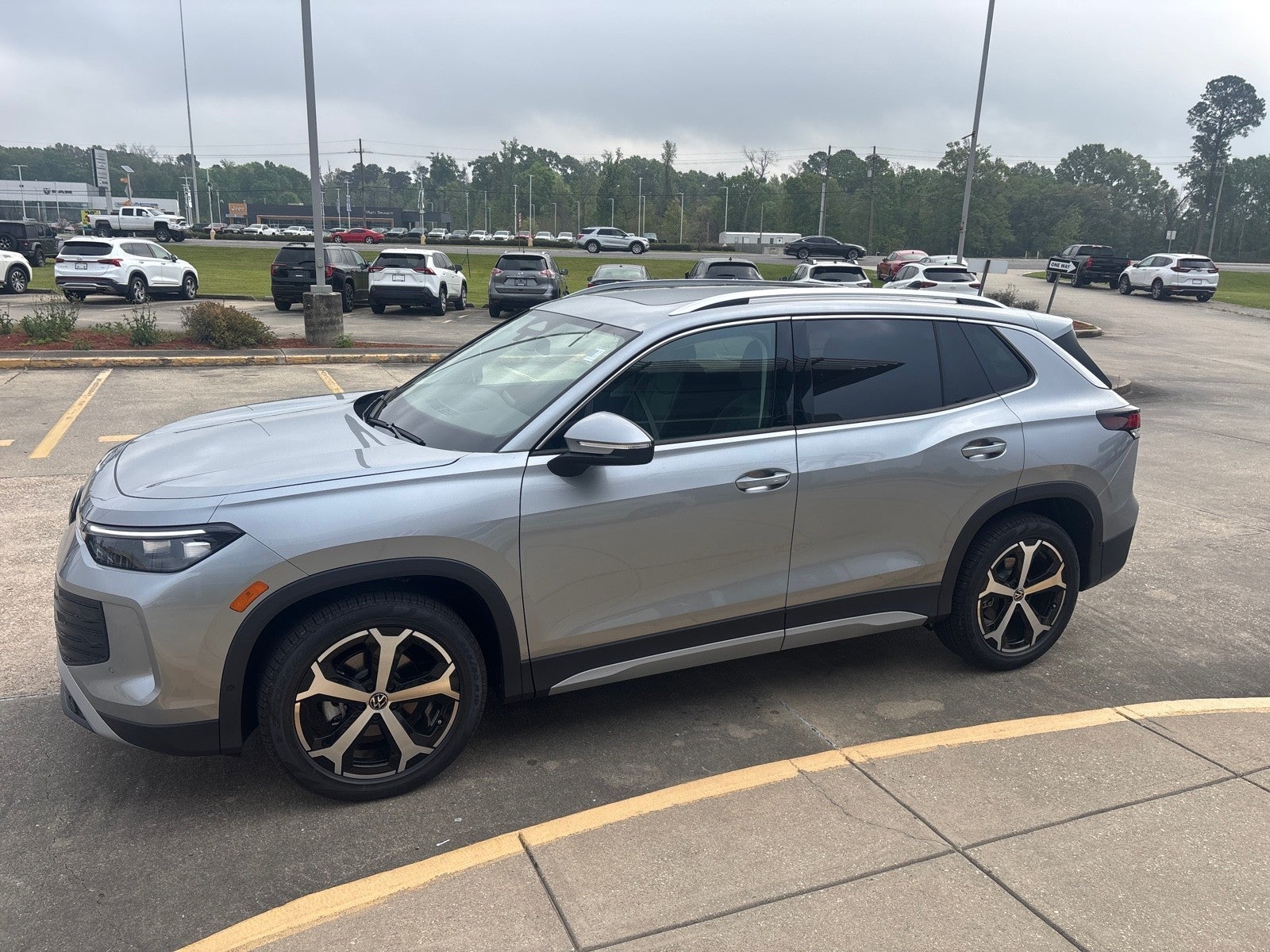 2026 Volkswagen Tiguan SE