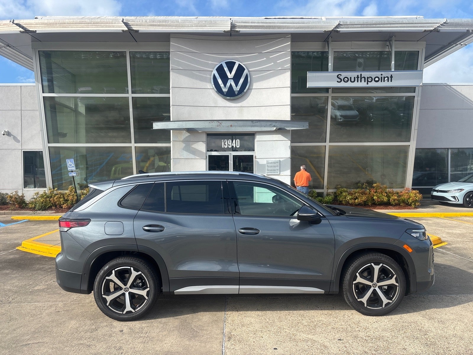 2026 Volkswagen Tiguan SE